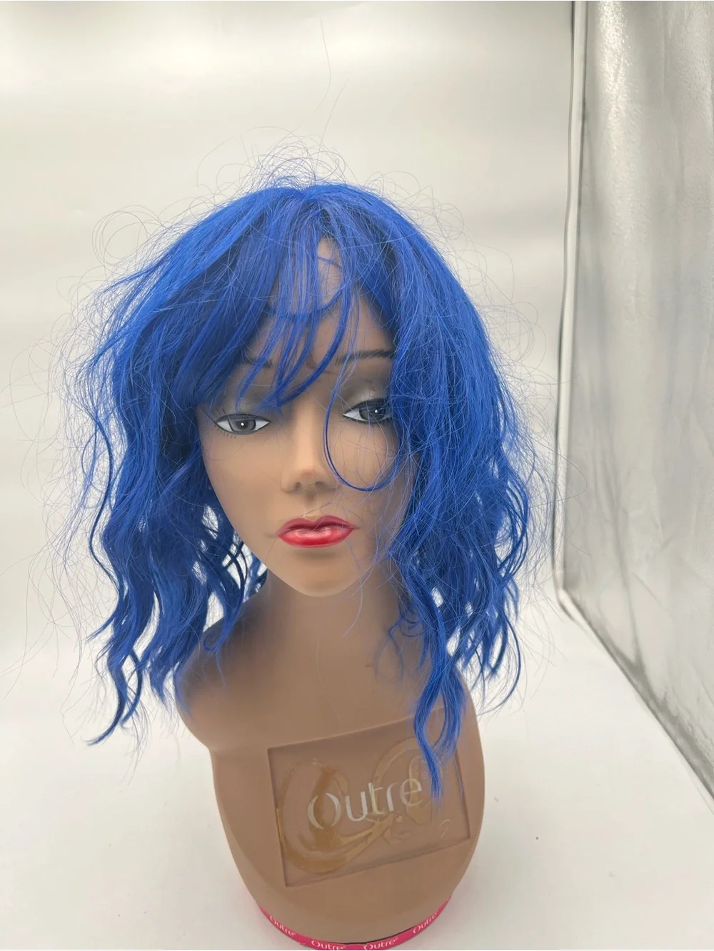 NWOT Blue Wavy Synthetic Wig with Bangs Women's Short Cosplay Costume Wig
